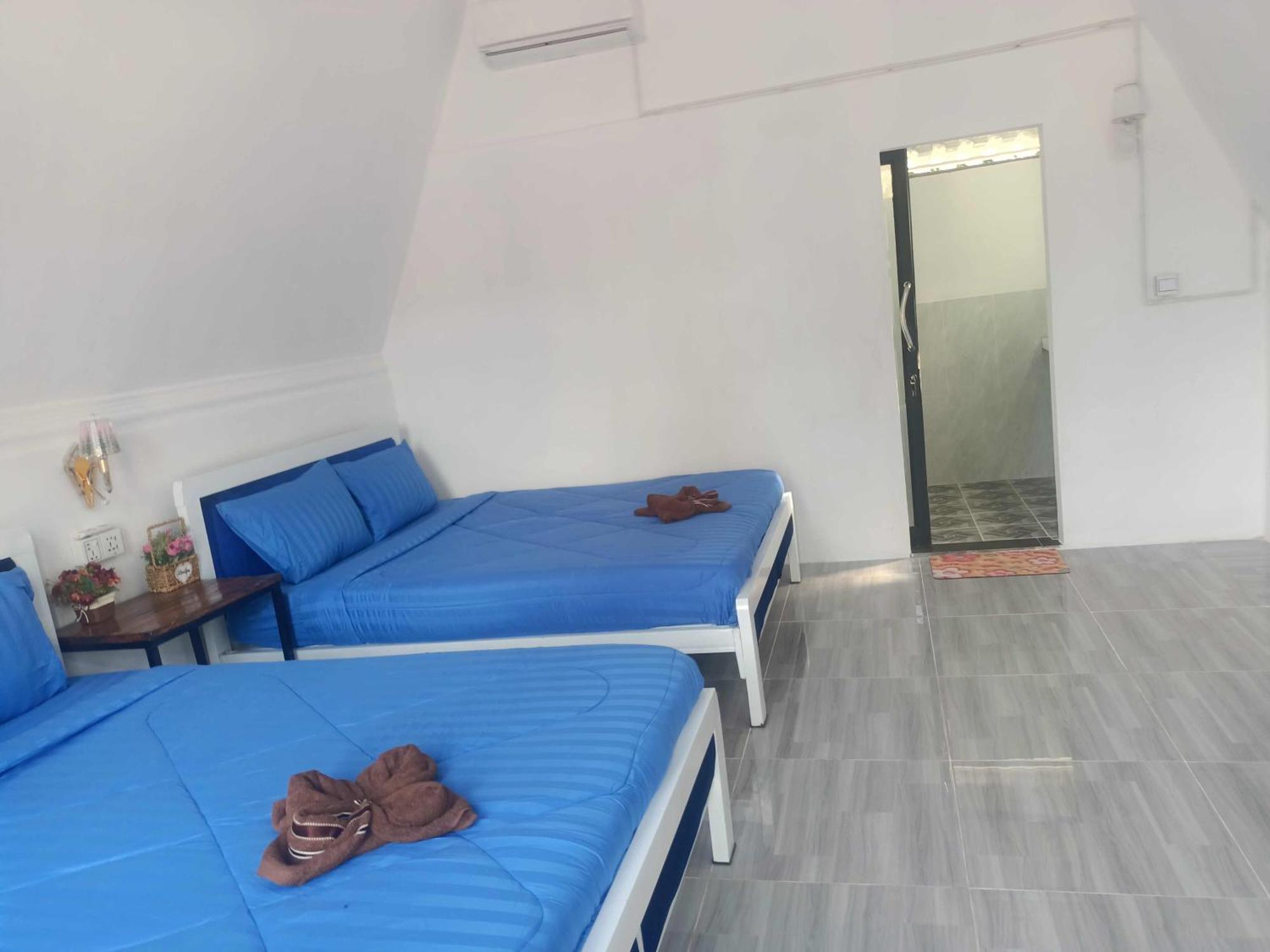Blue Zone Hostel Kaoh Touch Exterior photo