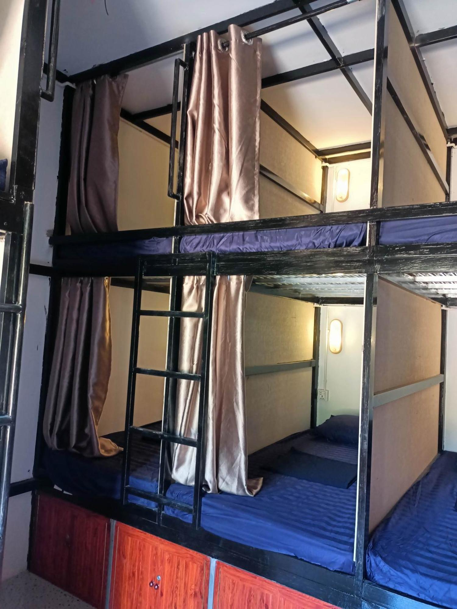 Blue Zone Hostel Kaoh Touch Exterior photo