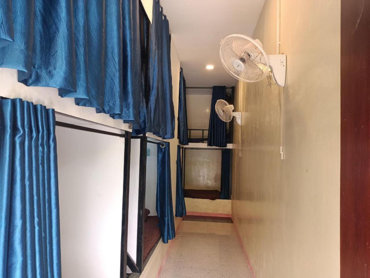 Blue Zone Hostel Kaoh Touch Exterior photo