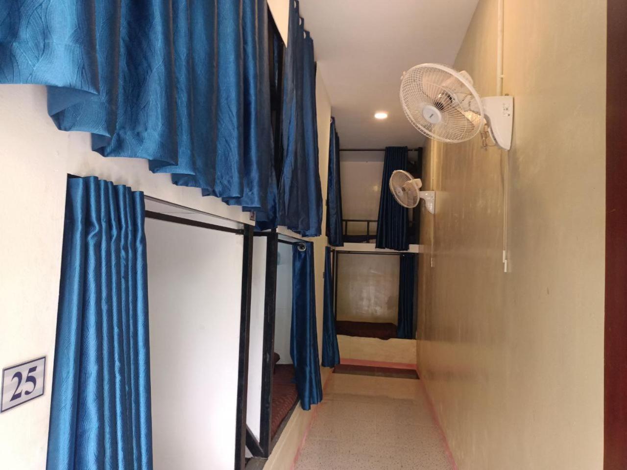 Blue Zone Hostel Kaoh Touch Exterior photo