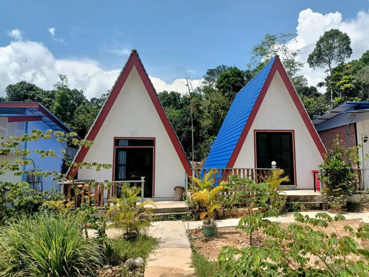 Blue Zone Hostel Kaoh Touch Exterior photo